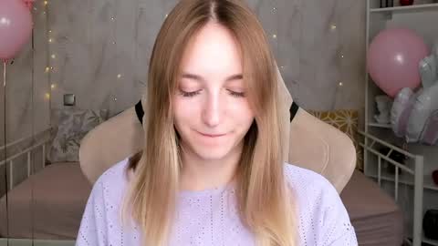 Polly online show from April 7, 12:11 am