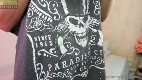 Snapshot of shy_angel_30 chatting on September 19, 5:13 pm Angel online show from September 19, 5:13 pm