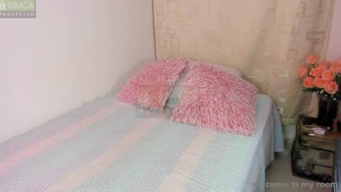 Snapshot of shy_angel_30 chatting on April 6, 2:40 pm Angel online show from April 6, 2:40 pm