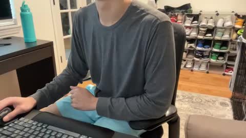 Chris online show from February 20, 4:46 pm