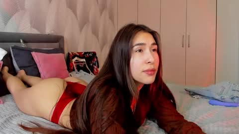 Snapshot of shy_bambiii chatting on February 10, 3:43 am Mika online show from February 10, 3:43 am