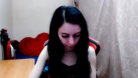 shy_cat_candy online show from March 7, 9:06 pm