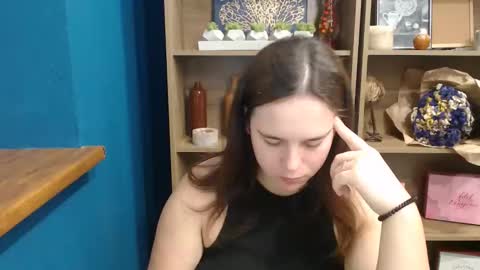 Snapshot of shy_lil chatting on September 29, 5:56 am shy_lil online show from September 29, 5:56 am
