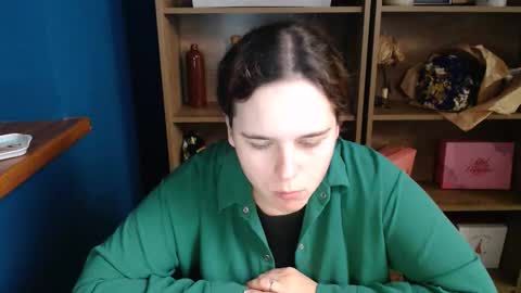 Snapshot of shy_lil chatting on October 19, 3:34 pm shy_lil online show from October 19, 3:34 pm