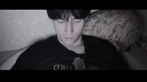 Snapshot of shy_matthew chatting on November 2, 1:52 am Matthew online show from November 2, 1:52 am