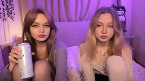 Megan 3 online show from October 4, 9:13 pm