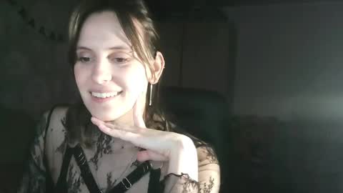 Snapshot of shy_miracle chatting on May 22, 6:02 pm shy_miracle online show from May 22, 6:02 pm