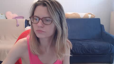 Snapshot of shy_moony chatting on April 9, 1:38 pm just Alex online show from April 9, 1:38 pm