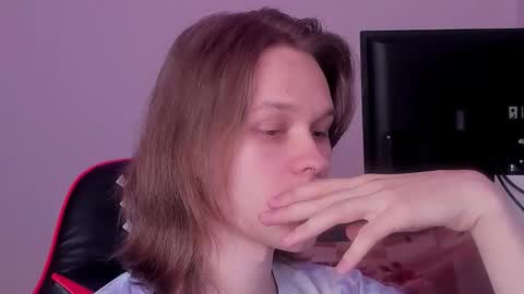 Snapshot of shy_nny chatting on September 12, 11:10 am Mark online show from September 12, 11:10 am