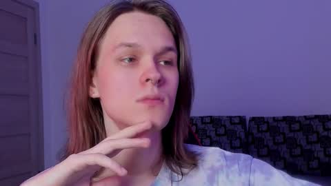 Snapshot of shy_nny chatting on October 15, 11:10 am Mark online show from October 15, 11:10 am