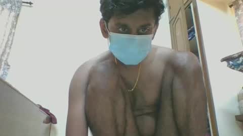 Snapshot of shyamsundr619 chatting on May 2, 3:11 am SHYAM online show from May 2, 3:11 am