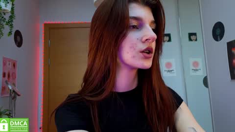 Snapshot of shybella_girl chatting on January 24, 7:08 am Bella online show from January 24, 7:08 am
