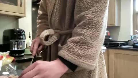 shyboy0533 online show from April 22, 10:06 am