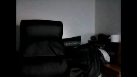 Snapshot of shyboyhugecum2020 chatting on February 10, 4:30 am shyboyhugecum2020 online show from February 10, 4:30 am