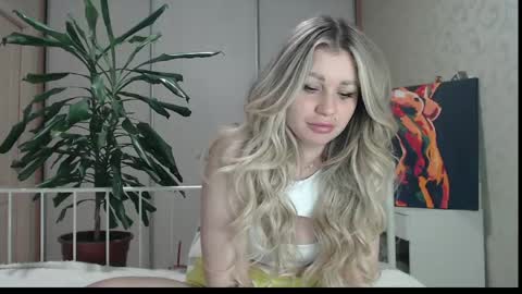 Eva online show from May 14, 5:53 pm