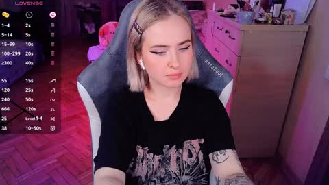 Effie online show from January 26, 7:20 pm