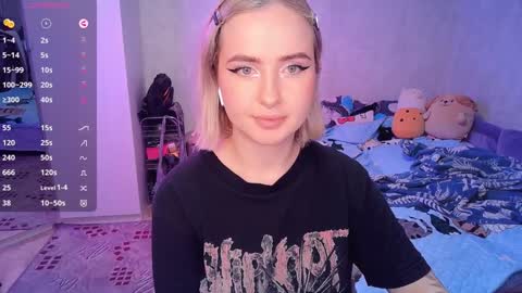 Effie online show from February 6, 12:33 am