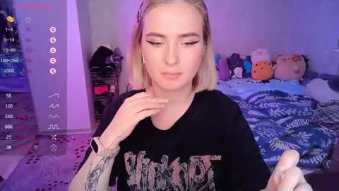 Effie online show from February 10, 9:58 pm