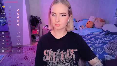 Effie online show from February 18, 6:58 pm