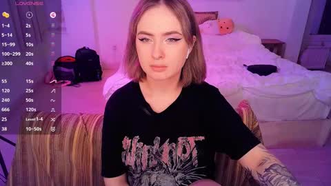 Effie online show from February 25, 9:46 pm