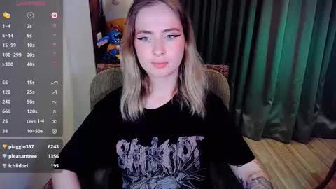 Effie online show from October 12, 6:40 pm