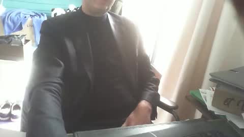 shyfrenchcock online show from January 19, 9:02 am