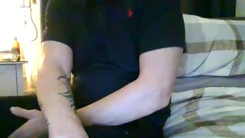 aj online show from December 25, 4:54 am