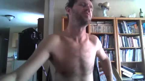 Snapshot of shyguy9387 chatting on January 6, 3:51 pm shyguy9387 online show from January 6, 3:51 pm