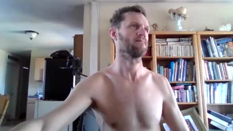 Snapshot of shyguy9387 chatting on March 9, 4:00 pm shyguy9387 online show from March 9, 4:00 pm