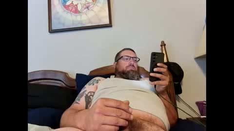Snapshot of shyguycurious5 chatting on September 24, 2:31 pm shyguycurious5 online show from September 24, 2:31 pm