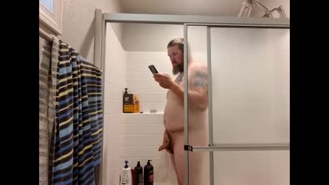 Snapshot of shyguycurious5 chatting on September 26, 1:59 pm shyguycurious5 online show from September 26, 1:59 pm