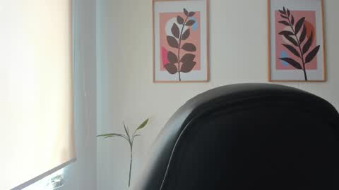 shylittlebunny online show from March 10, 3:28 pm