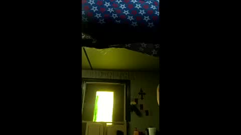 shylomm88 online show from May 10, 8:36 pm