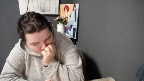 Snapshot of shyness_girl chatting on February 17, 10:18 am Bethany online show from February 17, 10:18 am