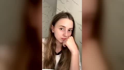 Mary online show from July 10, 5:59 pm