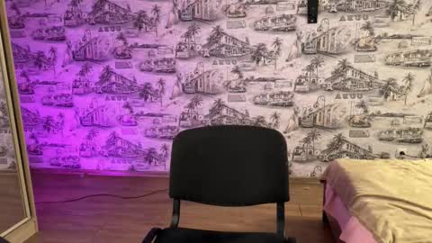 Amelia online show from September 25, 7:39 pm