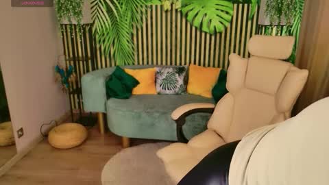 shyprincess_kelly online show from March 17, 12:30 pm