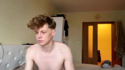 Tom and Betty online show from December 2, 6:41 am