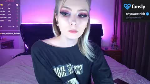 Snapshot of shysweetrish chatting on February 19, 10:23 am shysweetrish online show from February 19, 10:23 am