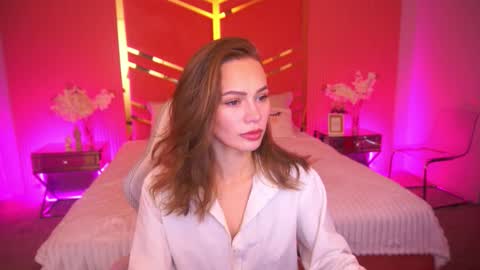 Snapshot of shyysiren chatting on November 1, 8:27 am shyysiren online show from November 1, 8:27 am