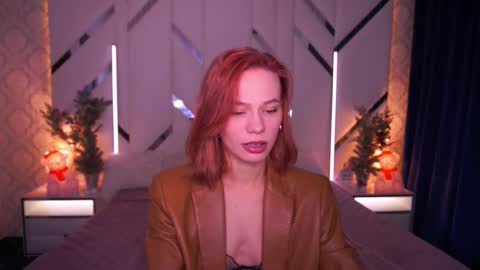 Snapshot of shyysiren chatting on January 8, 3:36 pm shyysiren online show from January 8, 3:36 pm