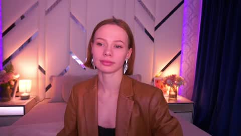 shyysiren online show from May 9, 1:05 pm