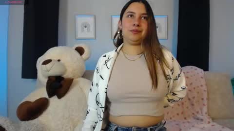 Sia online show from January 13, 9:53 pm