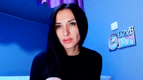 Snapshot of siaconna chatting on November 10, 7:18 am Siaconna online show from November 10, 7:18 am