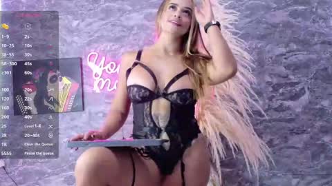 Snapshot of siamarlin chatting on May 6, 8:03 pm siamarlin online show from May 6, 8:03 pm