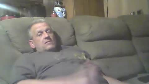 Snapshot of sickone6669947170 chatting on December 5, 8:23 am Bill online show from December 5, 8:23 am