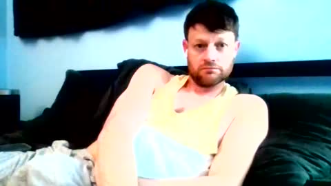 Snapshot of sidepeace9 chatting on April 4, 2:21 am sidepeace9 online show from April 4, 2:21 am