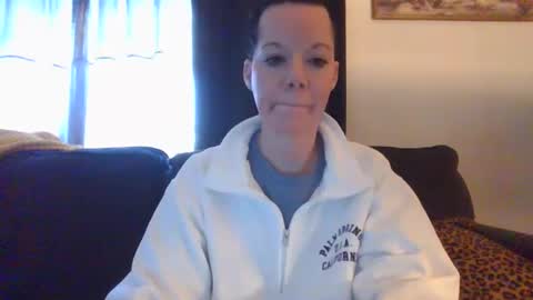 Mrs. St. Patrickk online show from January 1, 9:31 pm