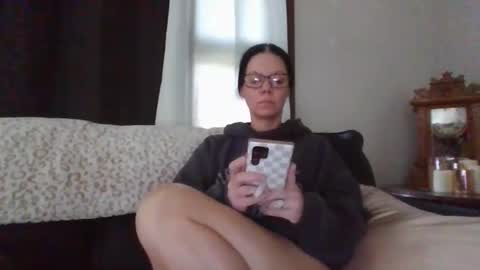 Mrs. St. Patrickk online show from April 27, 6:39 pm