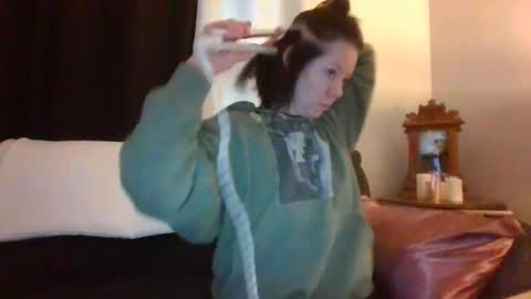 Mrs. St. Patrickk online show from May 8, 2:55 pm